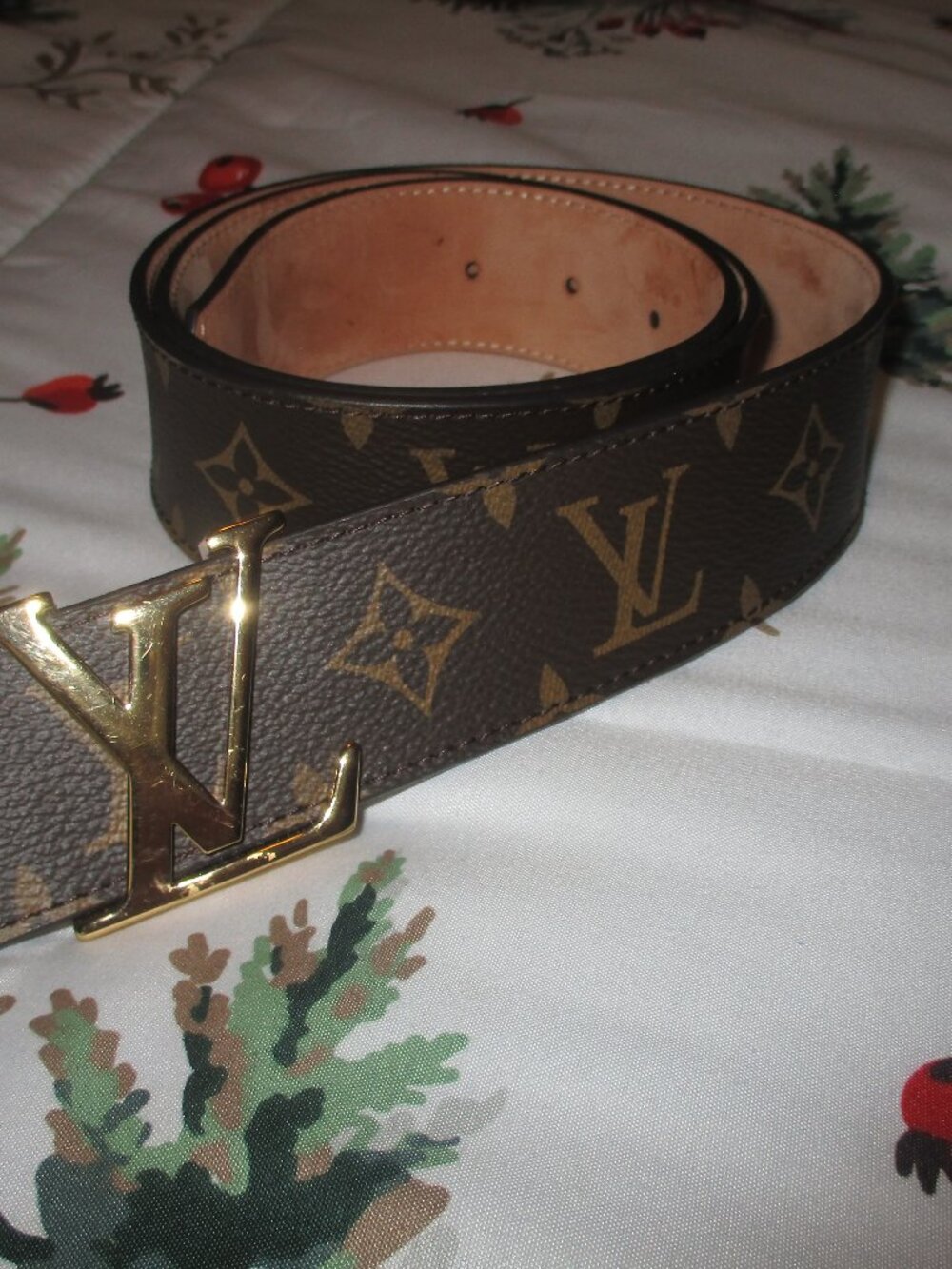 Louis Vuitton belt  95/38